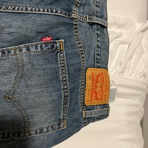 Men’s Levis 527 Jeans